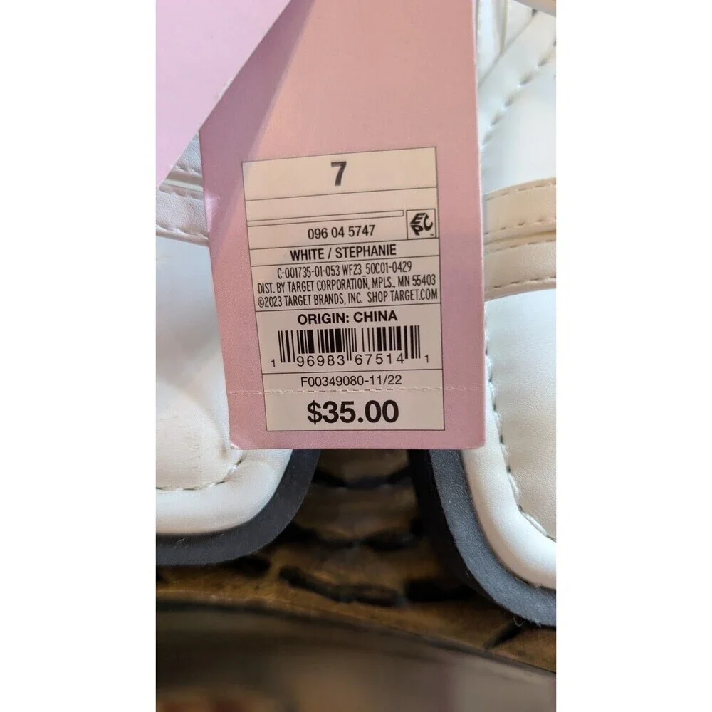 Wild Fable Stephanie White Strappy Platform Sandals Size 7 Memory Foam NWT